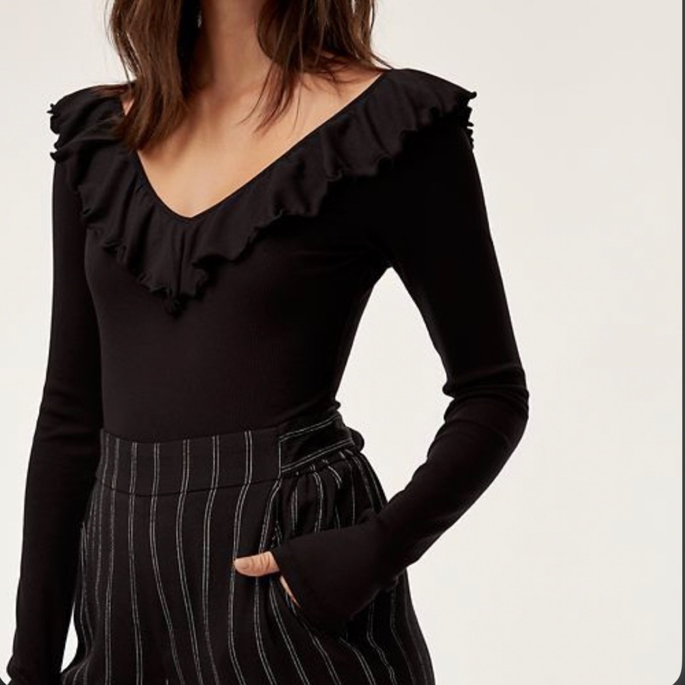 Wilfred Danette Black Ruffle Long Sleeve Bodysuit